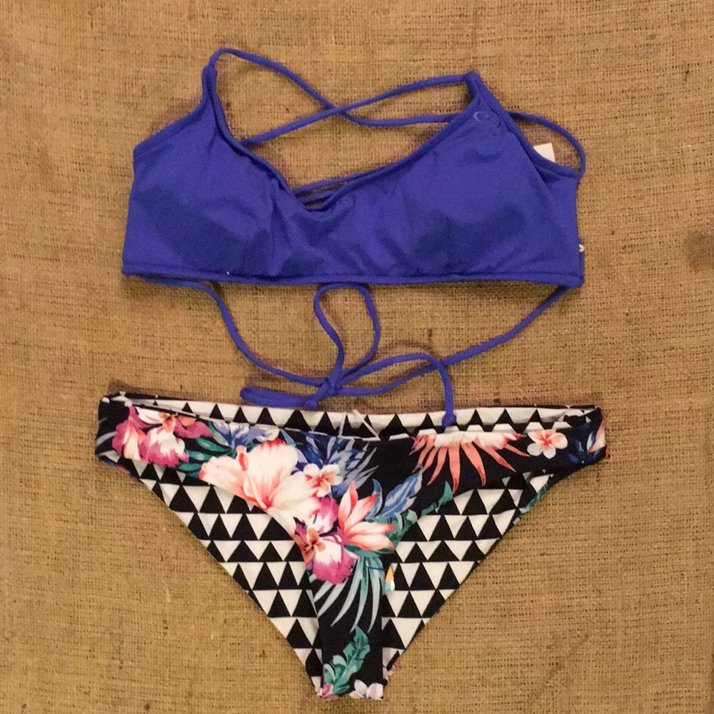 RIP CURL FULL BIKINI SET